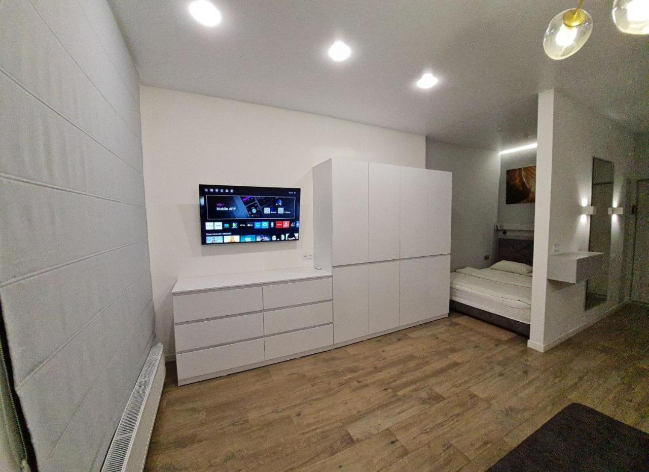 Apartplus - Затишні Апартаменти Днепр Экстерьер фото