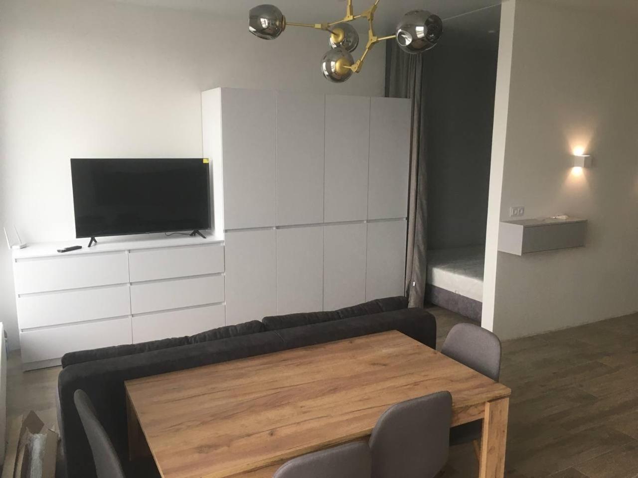 Apartplus - Затишні Апартаменти Днепр Экстерьер фото